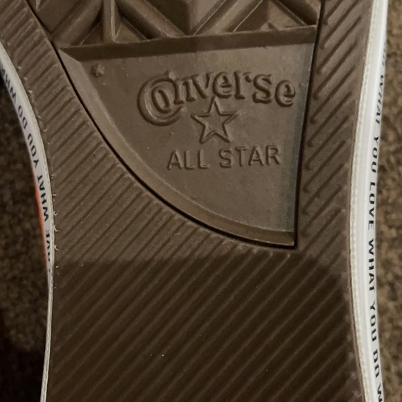 Converse Mens Sneakers Beautiful Orange & White size 13. NWOT - Picture 12 of 13